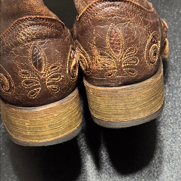 Corral Vintage Brown Embroidered Heeled Boots Made in Mexico Size 7 - Picture 6 of 15